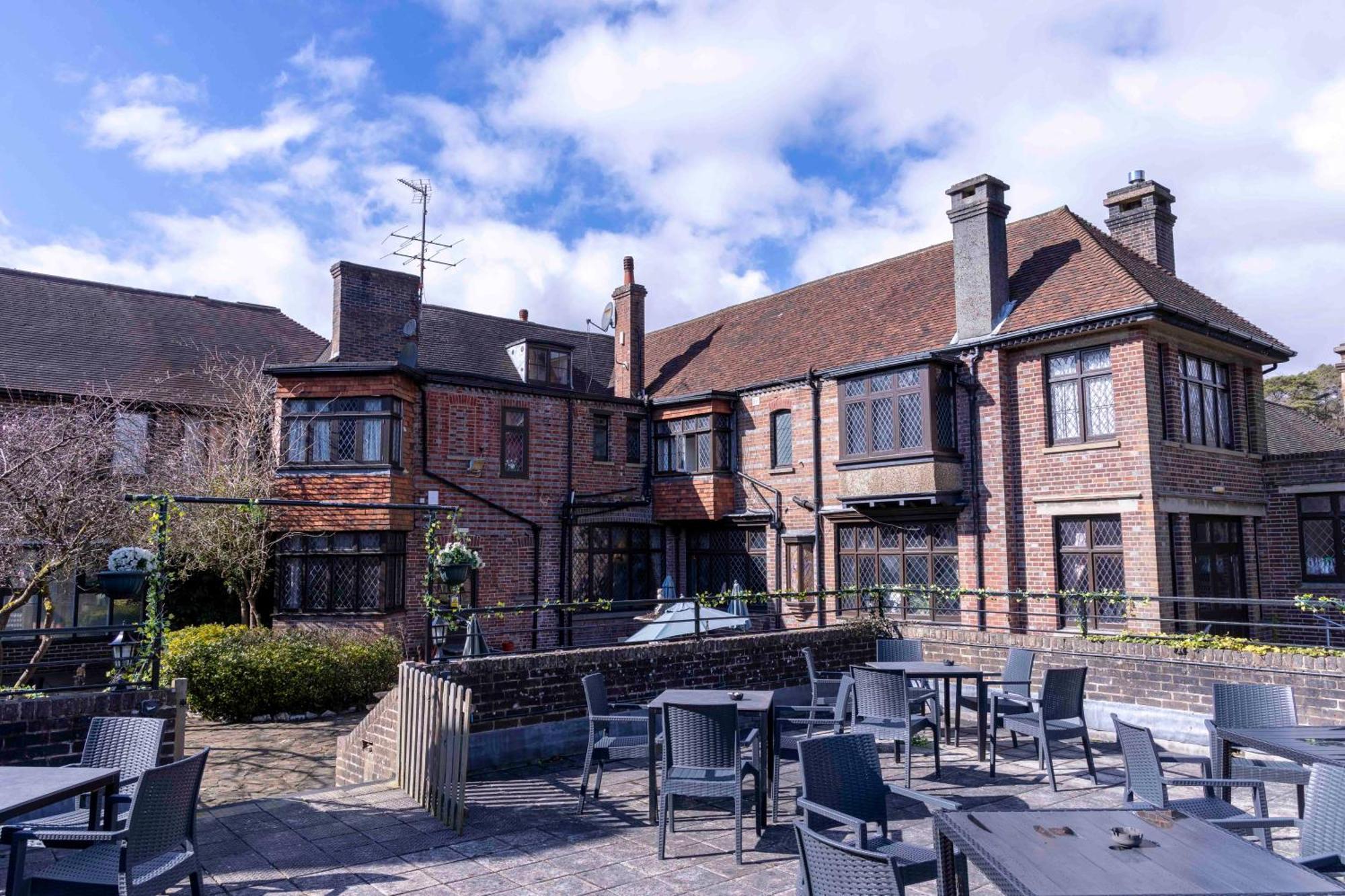 Roebuck By Greene King Inns Forest Row Exterior foto